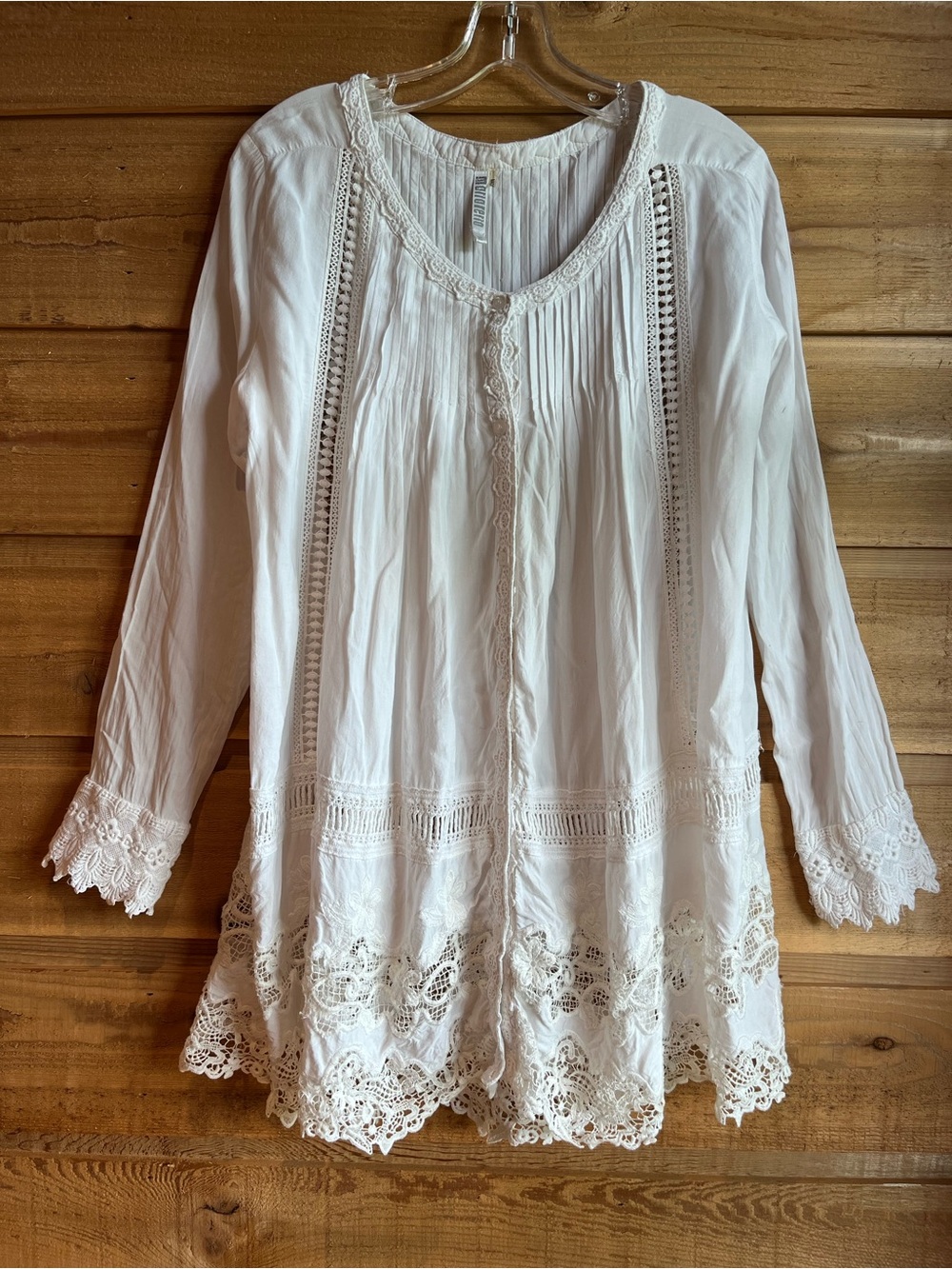 Romantic White Long Sleeve Lace Mini Dress - Feminine, Boho